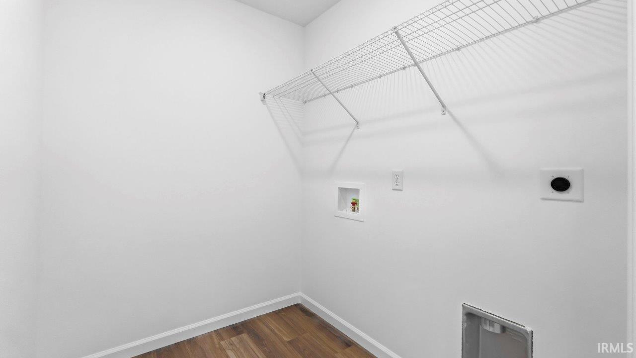 5517 Tranquilo Way Fort Wayne, IN 46818 - Photo 32 of 36