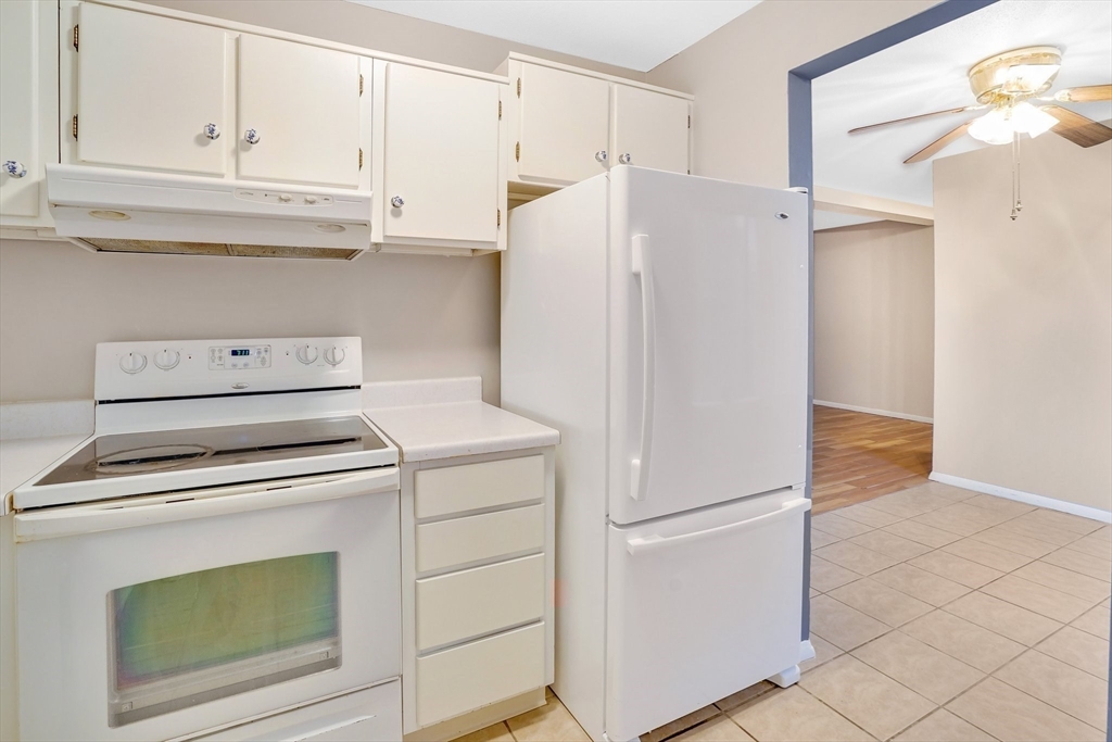 142 Nassau Drive, Unit 142 Springfield, MA 01129 - Photo 18 of 34 Gallery Image 18