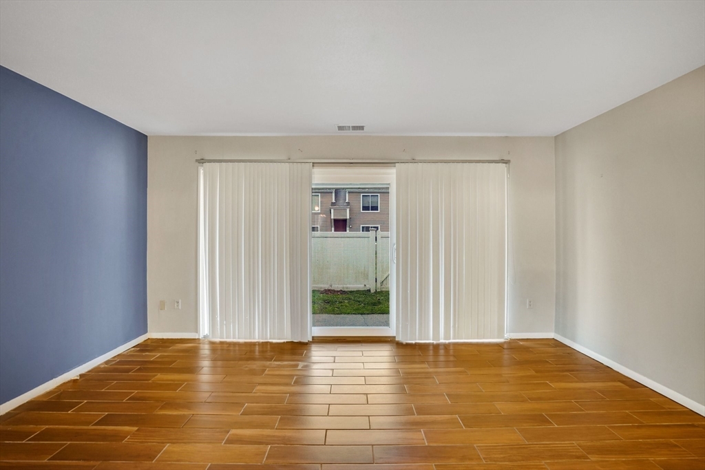 142 Nassau Drive, Unit 142 Springfield, MA 01129 - Photo 8 of 34 Gallery Image 8