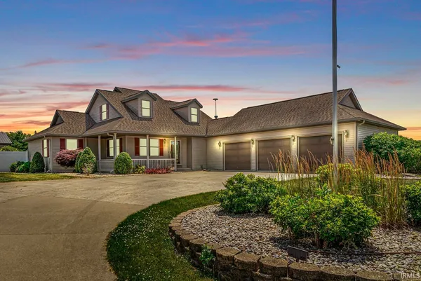 $395,000 | 103 South Drive, Ligonier, IN 46767