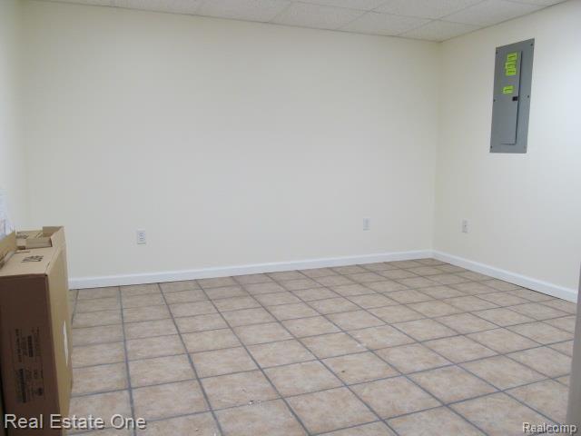 3095 Honor Drive Rochester, MI 48309 - Photo 20 of 30 Honor Drive 026.jpg