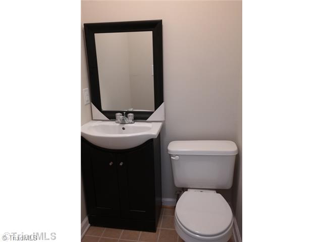 1708 Foust Road Greensboro, NC 27405 - Photo 5 of 9 Master Bath/Spa.