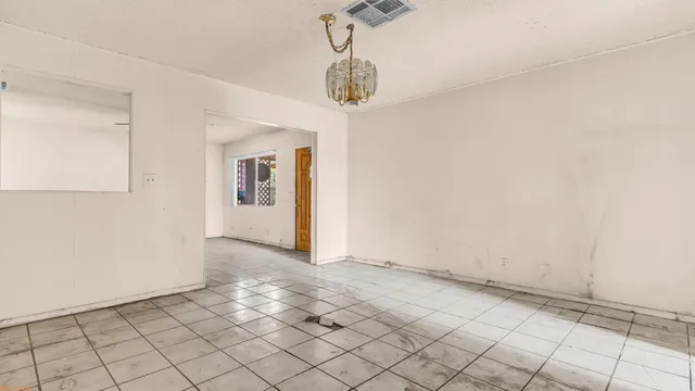 $375,000 | 437 Vine Avenue, Coachella, CA 92236