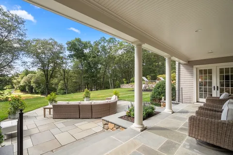 $9,950,000 | 76 Robin Road, Weston, MA 02493