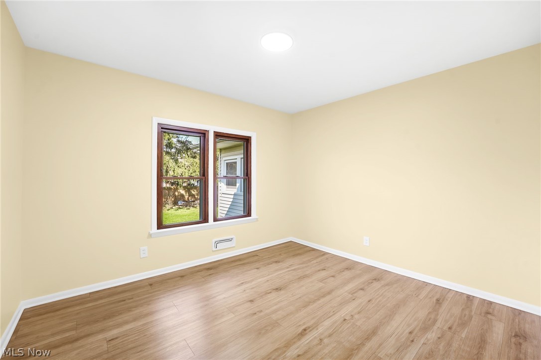 6370 Manchester Road Parma, OH 44129 - Photo 20 of 31 Gallery Image 20