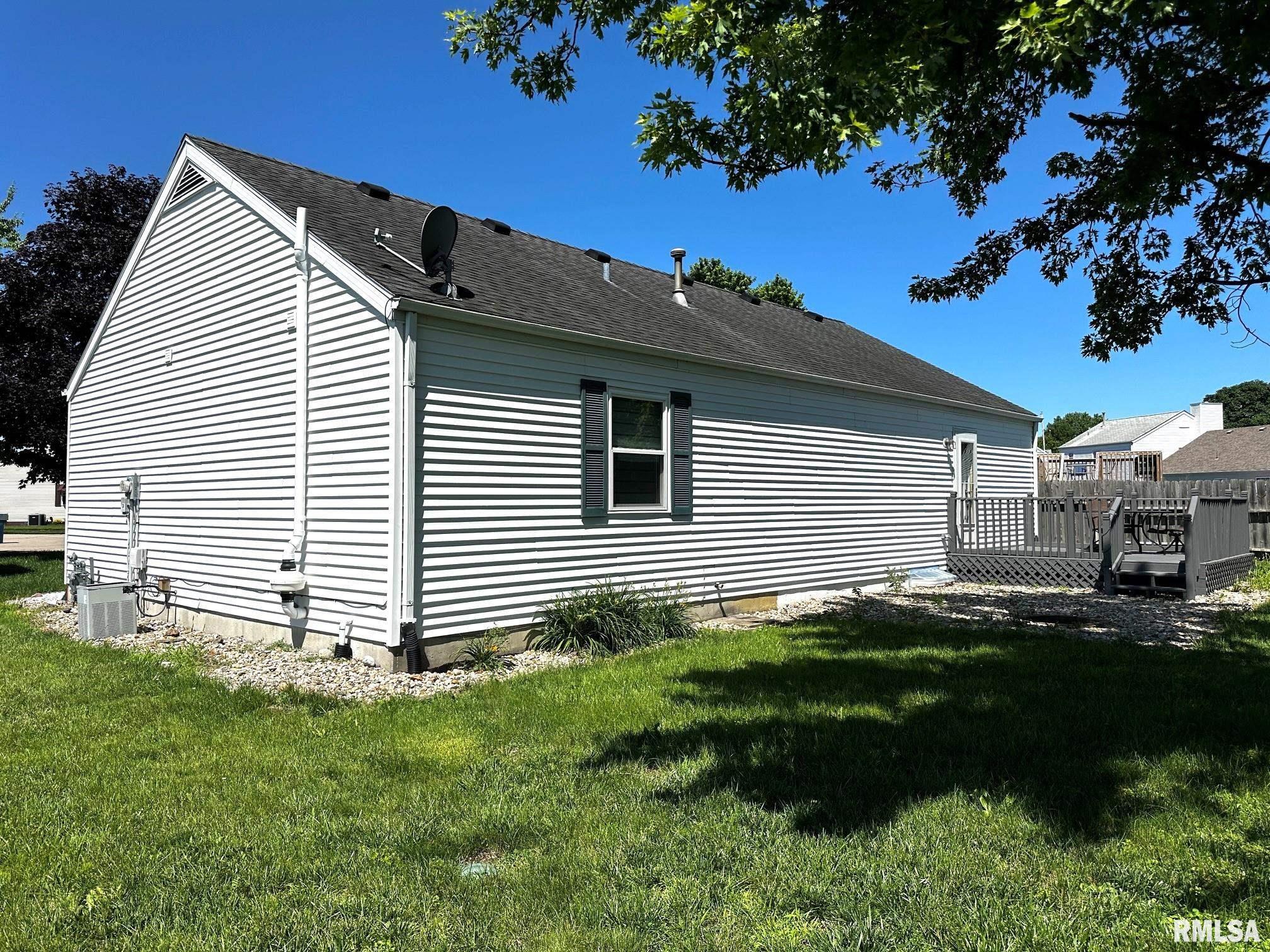 2436 Normal Drive Springfield, IL 62707 - Photo 5 of 26