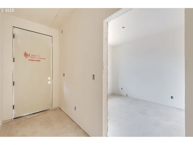 $595,000 | 734 Southeast 35th Street, Battle Ground, WA 98604