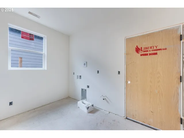 $595,000 | 734 Southeast 35th Street, Battle Ground, WA 98604