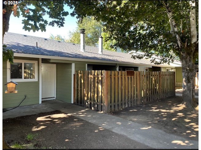 9001 Southeast Clackamas Road Clackamas, OR 97015 - Photo 3 of 14