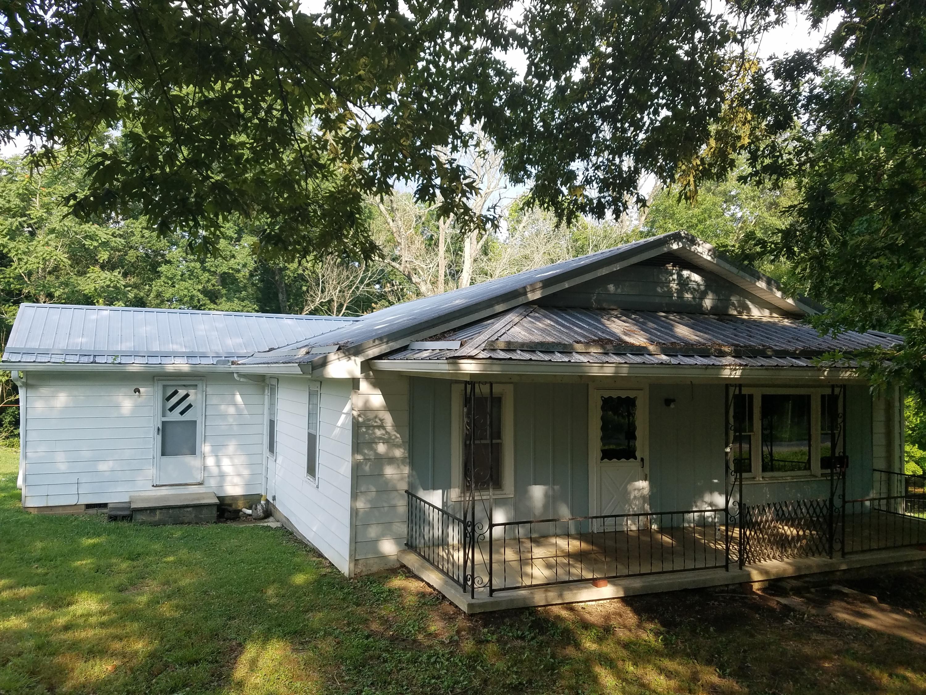 616 Haw Ridge Road Piney Flats, TN 37686 - Photo 2 of 20 20210727_175801
