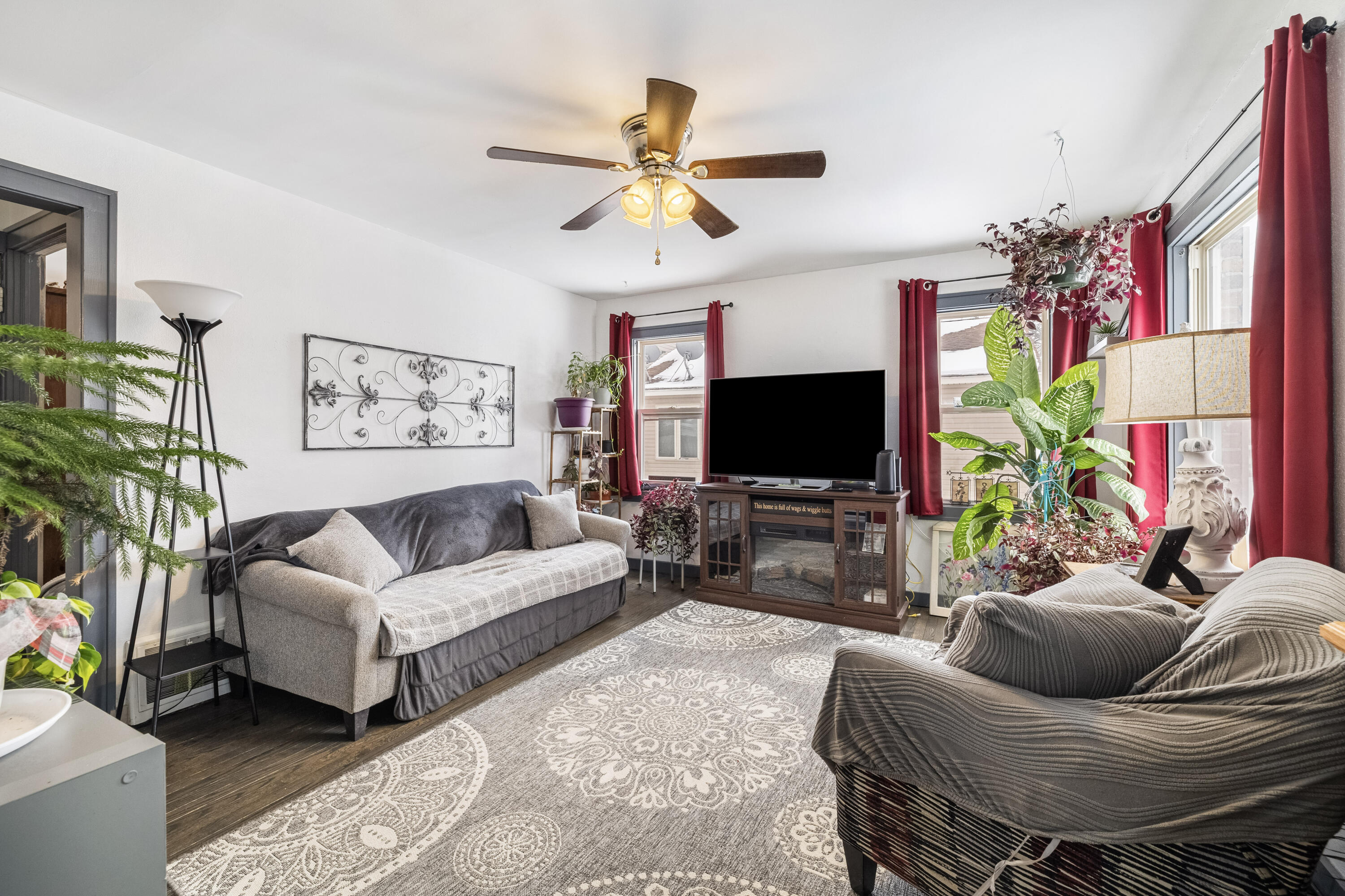 513 Sugar Creek Road Delavan, WI 53115 - Photo 5 of 12 4-03