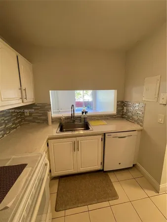 $199,950 | 13685 Northeast 10th Avenue, Unit 210, North Miami, FL 33161