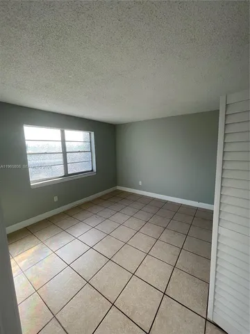 $199,950 | 13685 Northeast 10th Avenue, Unit 210, North Miami, FL 33161