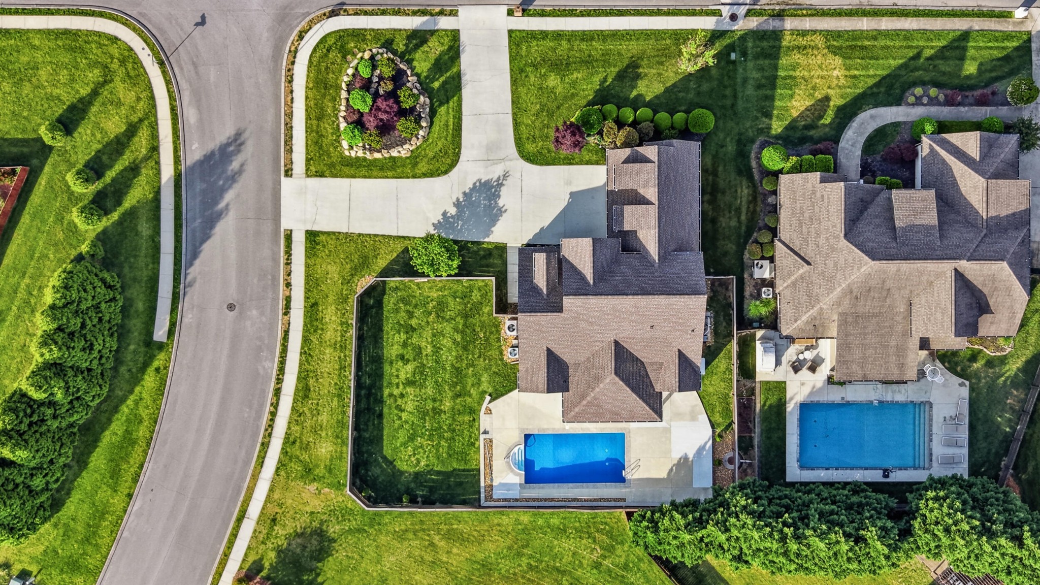 4046 Brock Road Chattanooga, TN 37421 - Photo 9 of 59 an aerial view of a house with swimming pool garden and patio
