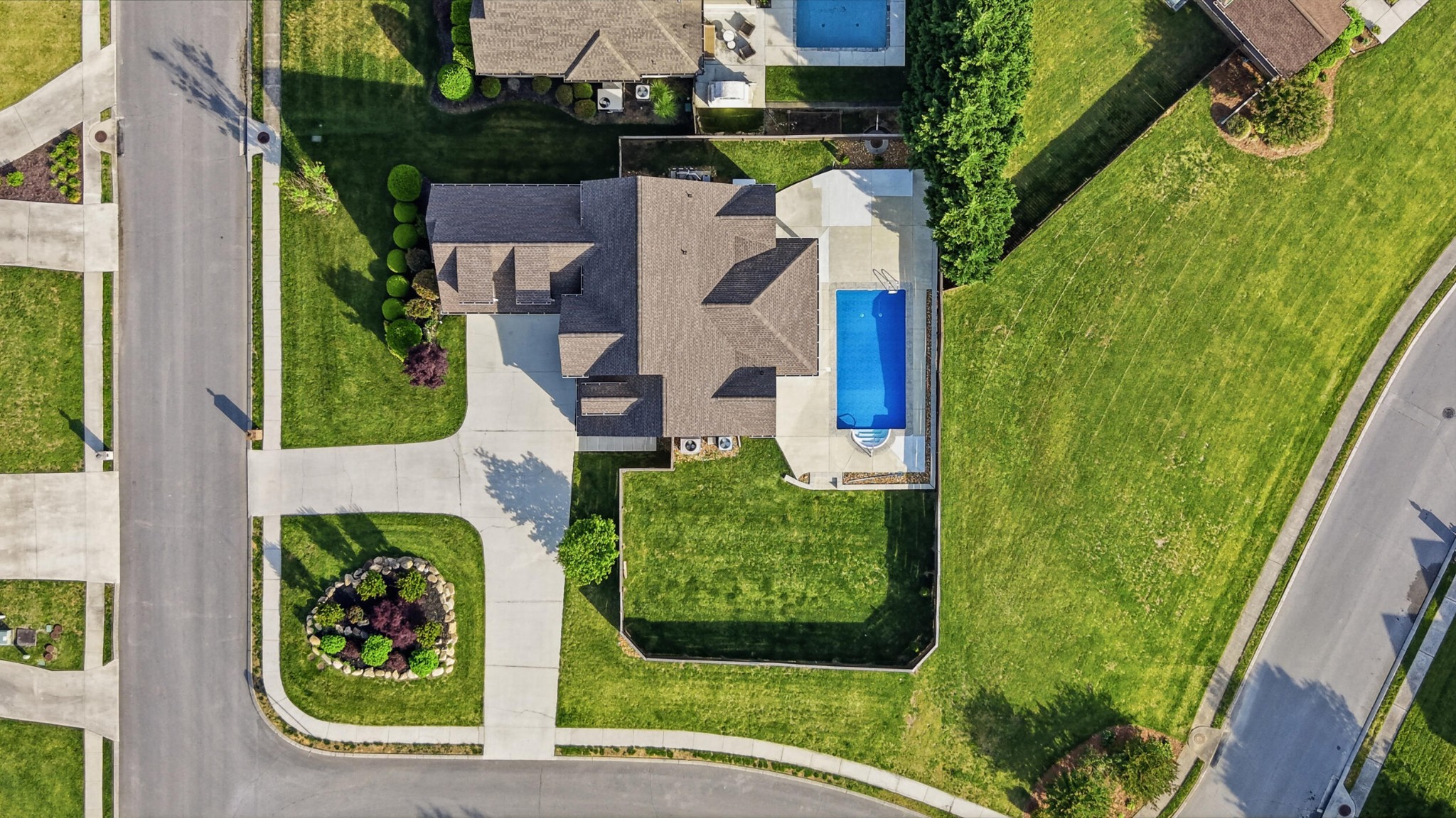 4046 Brock Road Chattanooga, TN 37421 - Photo 10 of 59 an aerial view of a house with garden
