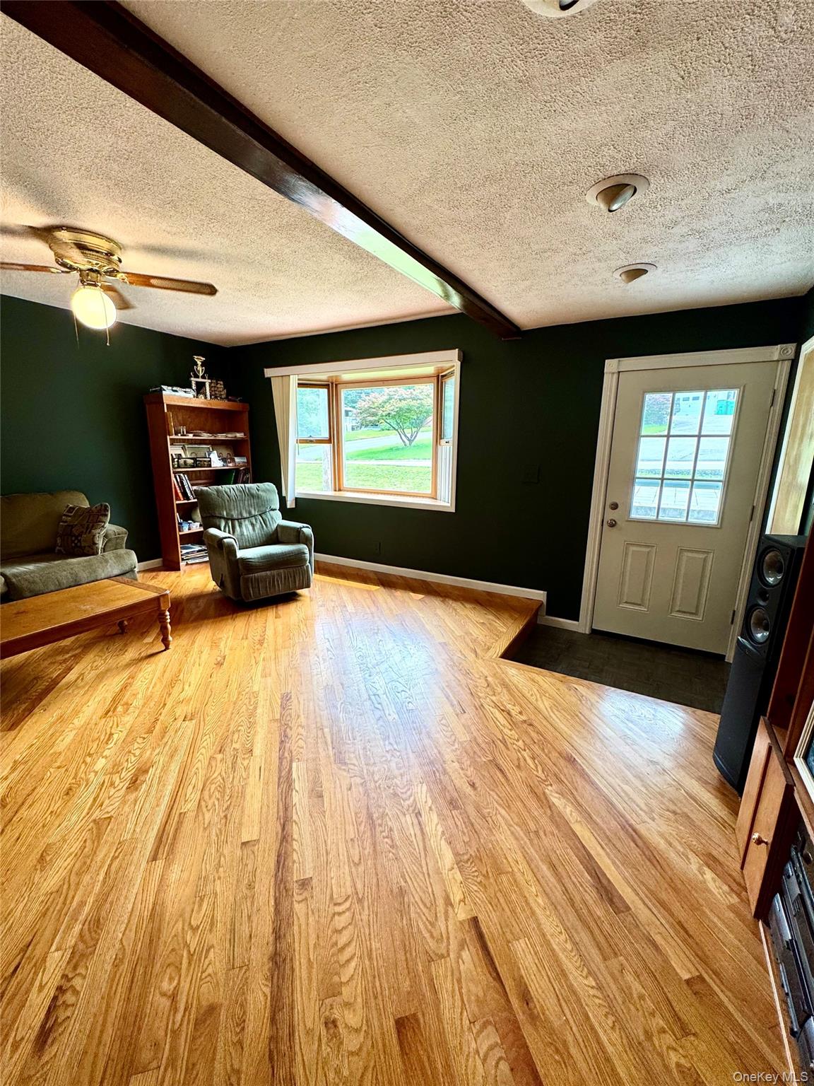 35 Willow Road Beacon, NY 12508 - Photo 3 of 23