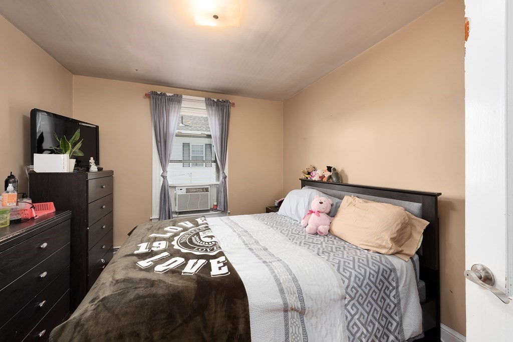 13 Nelson Road Peabody, MA 01960 - Photo 9 of 37 Gallery Image 9