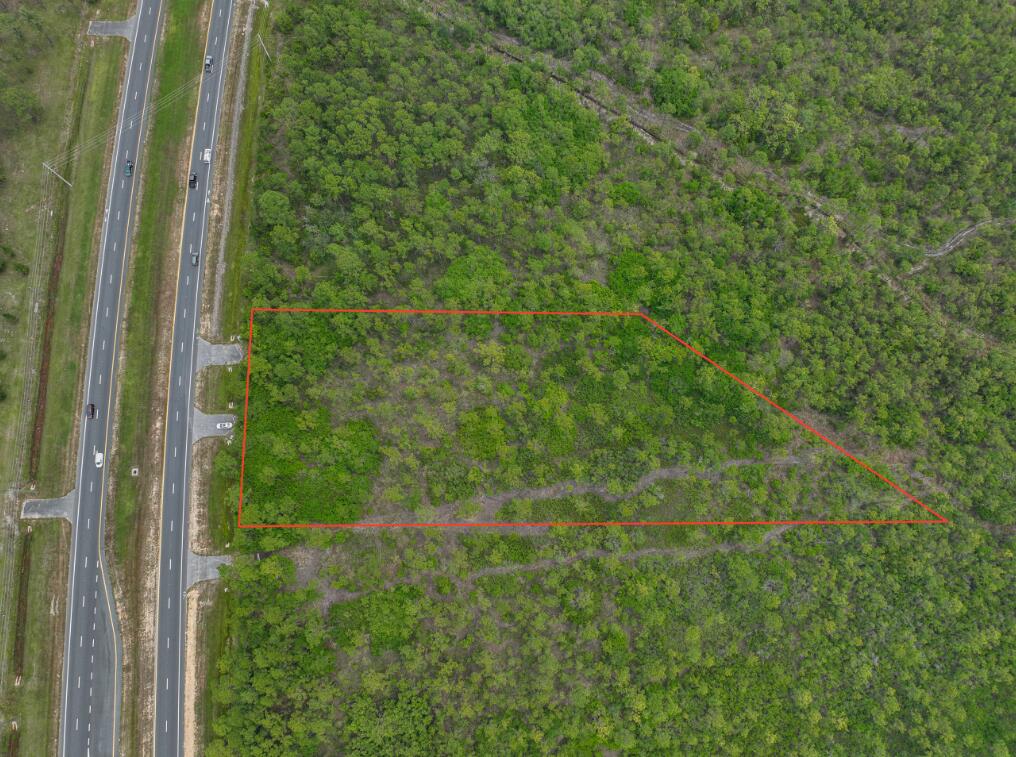 331 Freeport Freeport, FL 32439 - Photo 7 of 9
