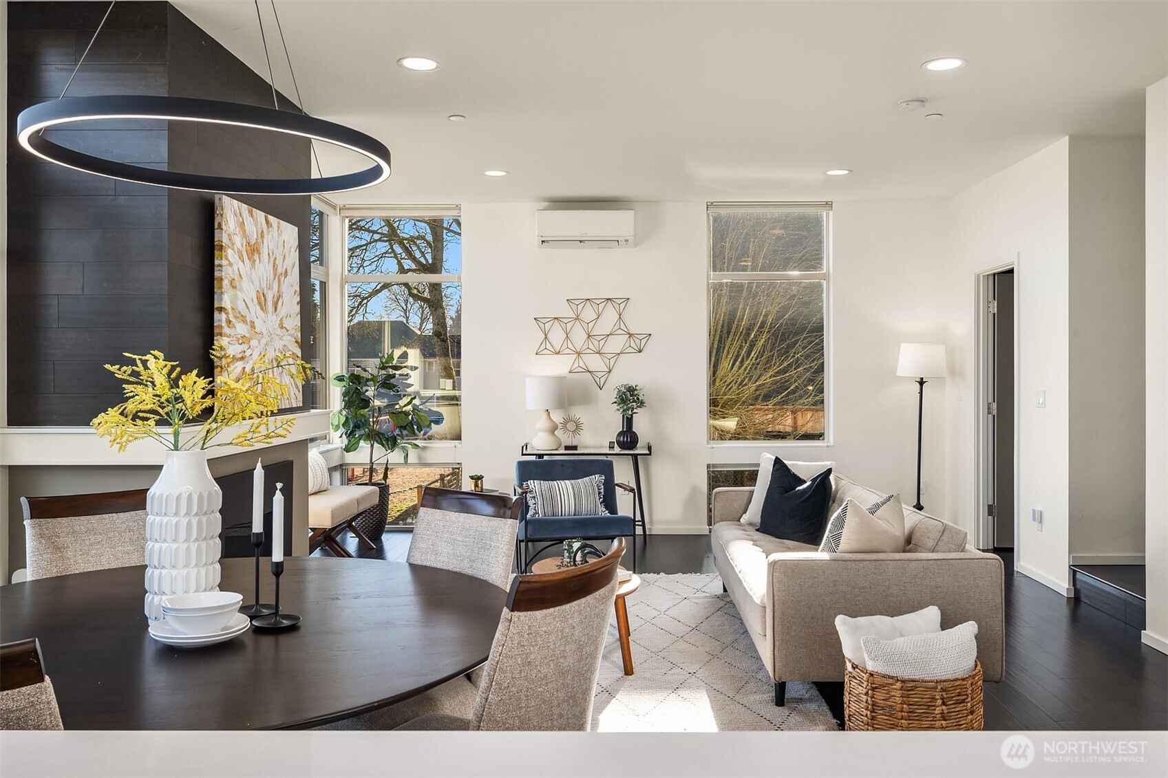 928 34th Avenue Seattle, WA 98122 - Photo 14 of 39