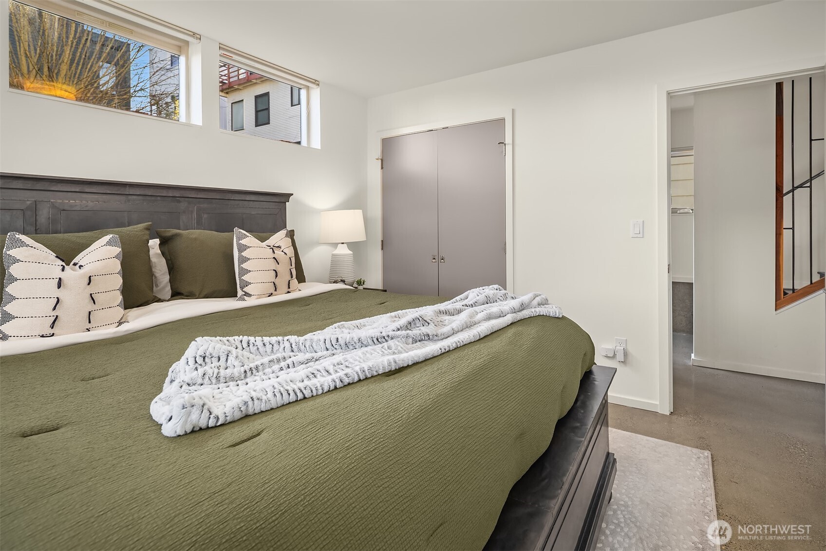 928 34th Avenue Seattle, WA 98122 - Photo 26 of 39