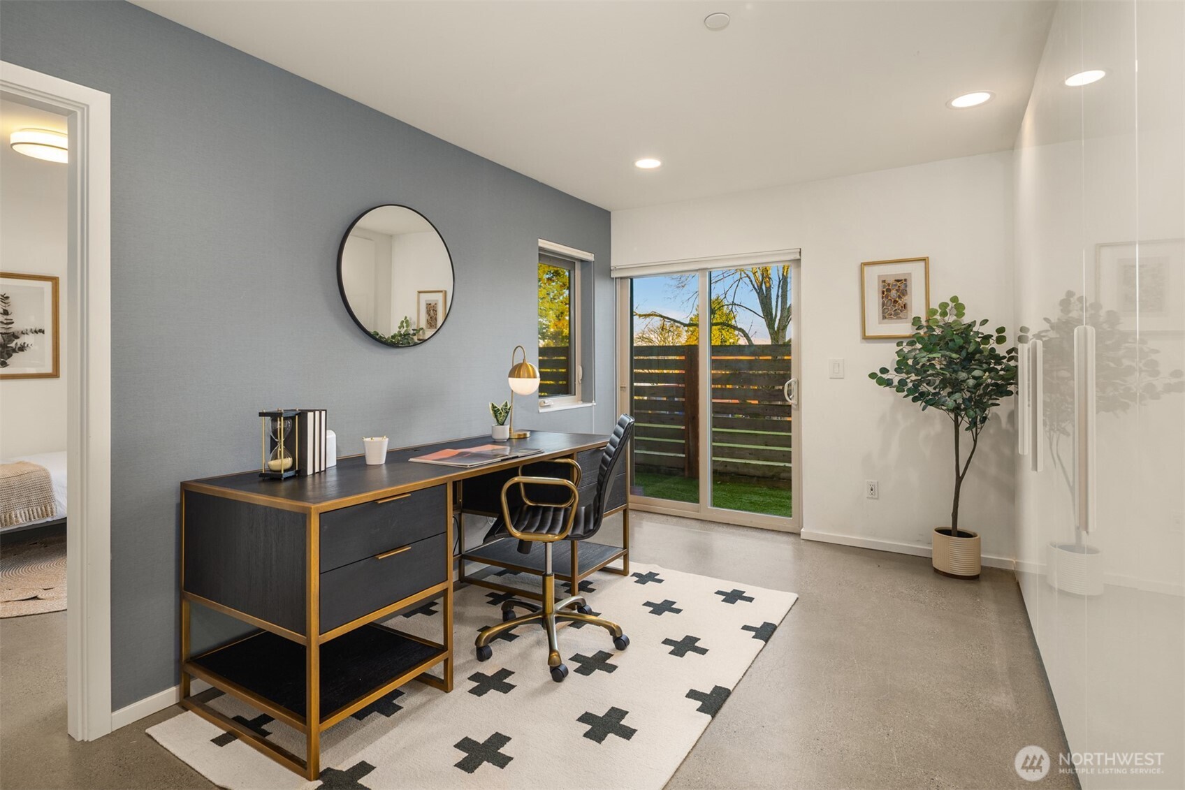 928 34th Avenue Seattle, WA 98122 - Photo 27 of 39