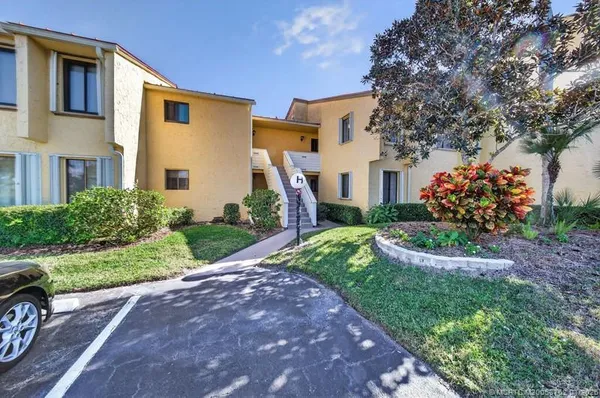 $229,000 | 5335 Southeast Miles Grant Road, Unit H206, Stuart, FL 34997