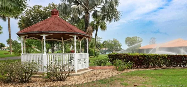 $229,000 | 5335 Southeast Miles Grant Road, Unit H206, Stuart, FL 34997