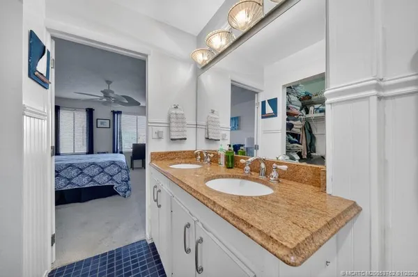 $229,000 | 5335 Southeast Miles Grant Road, Unit H206, Stuart, FL 34997