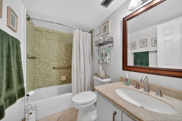 $240,000 | 5335 Southeast Miles Grant Road, Unit H206, Stuart, FL 34997