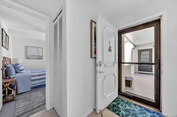 $229,000 | 5335 Southeast Miles Grant Road, Unit H206, Stuart, FL 34997