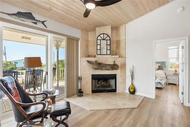 $924,900 | 9712 Little Gasparilla, Placida, FL 33946