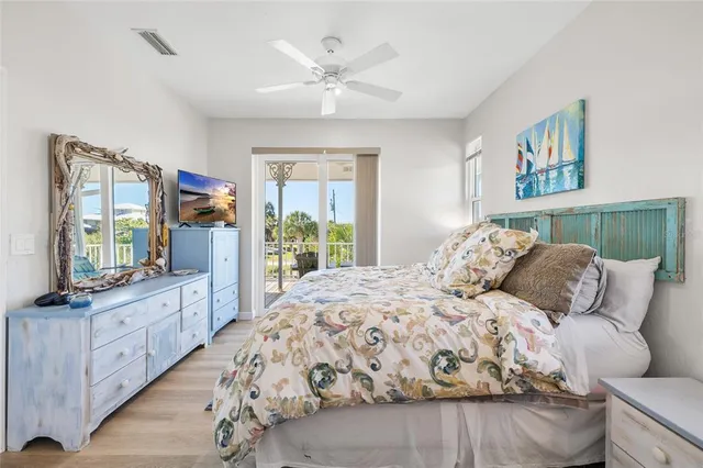 $924,900 | 9712 Little Gasparilla, Placida, FL 33946