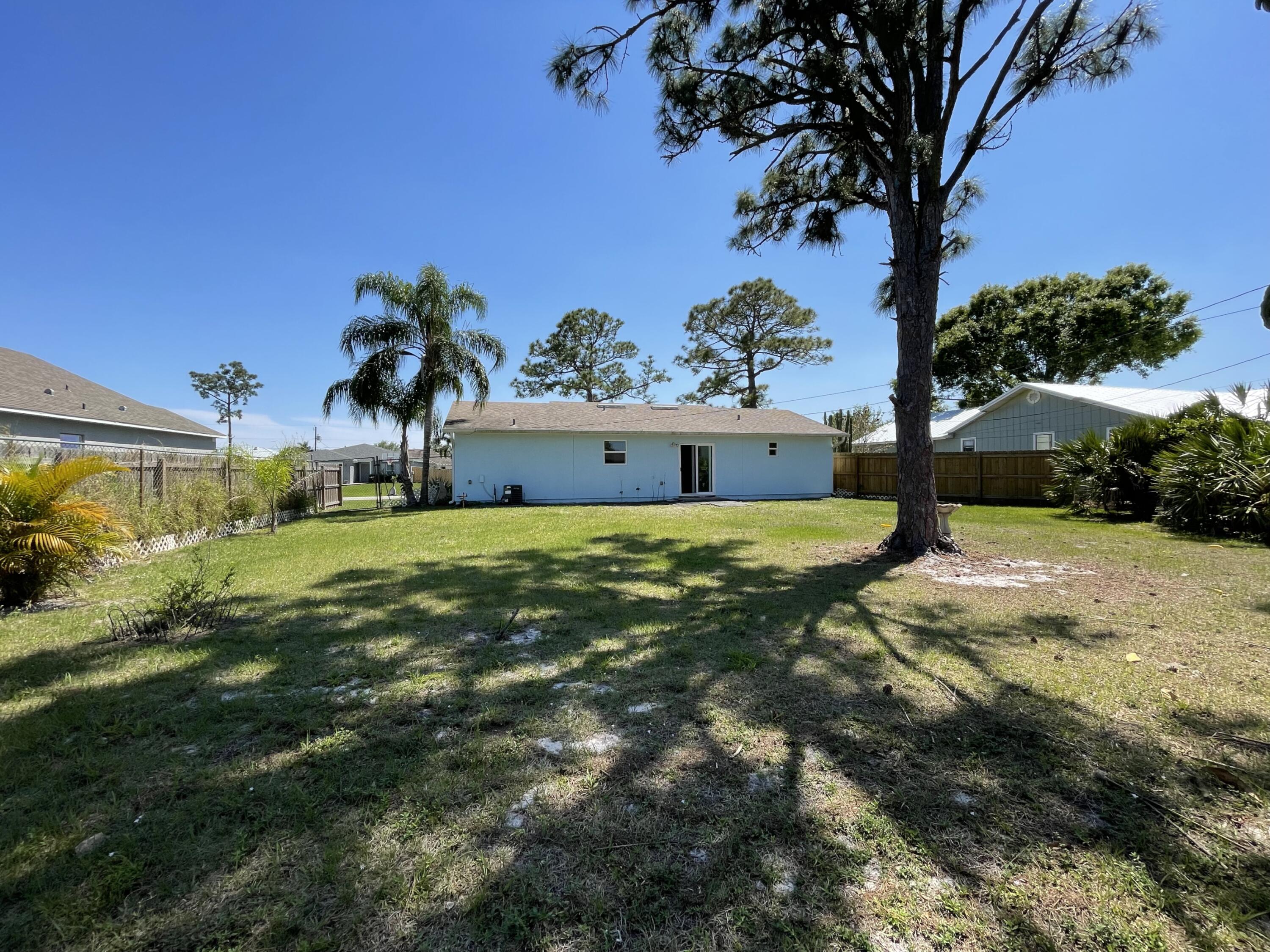 977 Southwest Longfellow Road Port St. Lucie, FL 34953 - Photo 29 of 29 IMG_6865