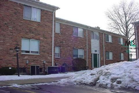 29640 Hoover Road Warren, MI 48093 - Photo 1 of 9 310894.JPG