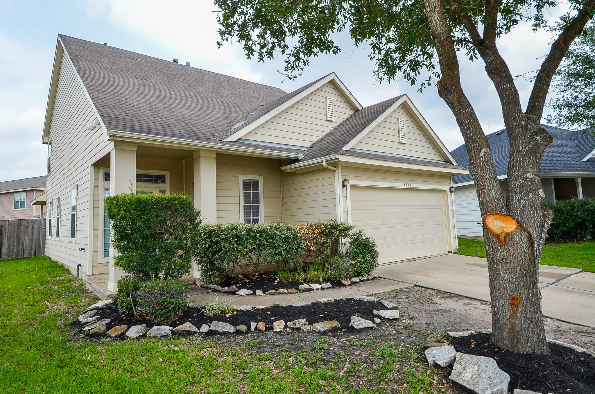 4127 Chablis Ridge Court Katy, TX 77449 - Photo 3 of 32