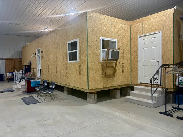 $775,000 | 957 County Road 2000 East, Varna, IL 61375