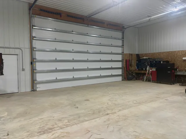 $775,000 | 957 County Road 2000 East, Varna, IL 61375