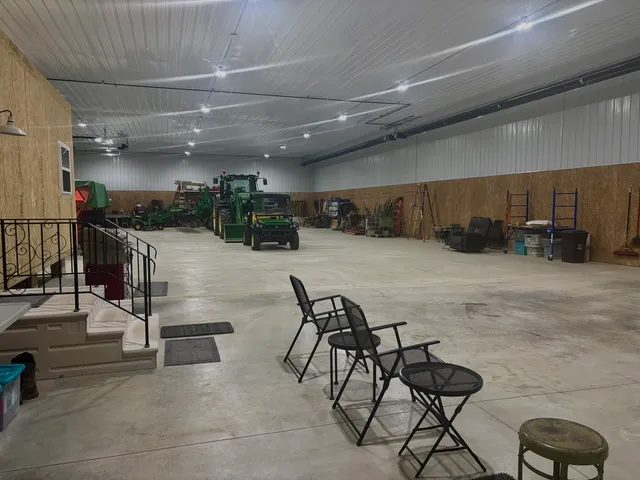 $775,000 | 957 County Road 2000 East, Varna, IL 61375