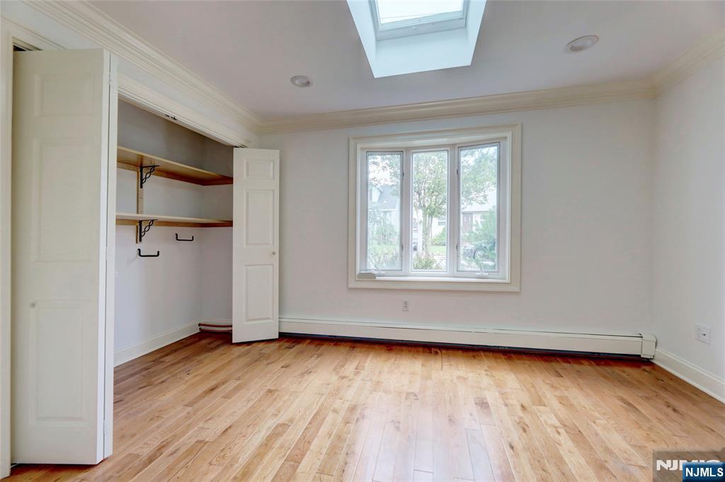 406 Dixie Avenue Hawthorne, NJ 07506 - Photo 23 of 46