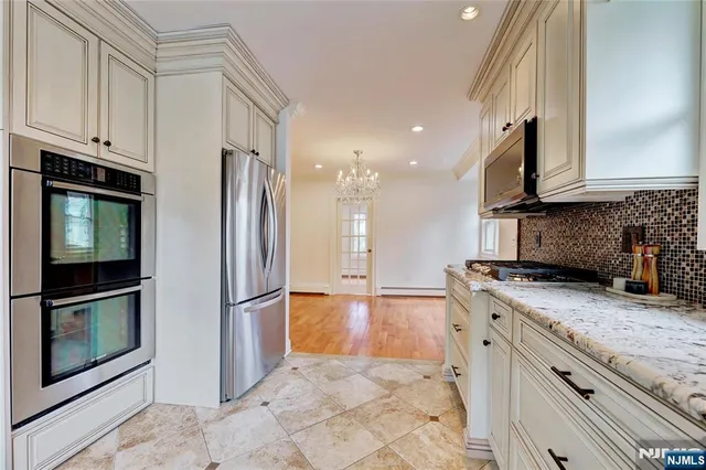 $799,000 | 406 Dixie Avenue, Hawthorne, NJ 07506