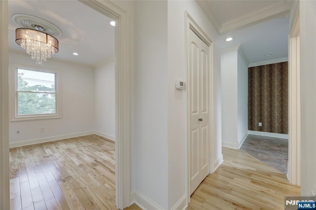 406 Dixie Avenue Hawthorne, NJ 07506 - Photo 36 of 46