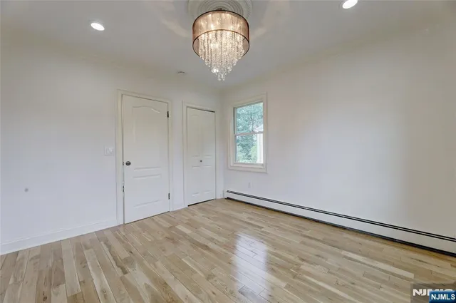 $799,000 | 406 Dixie Avenue, Hawthorne, NJ 07506