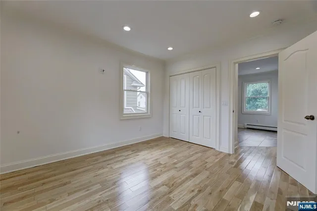 $799,000 | 406 Dixie Avenue, Hawthorne, NJ 07506