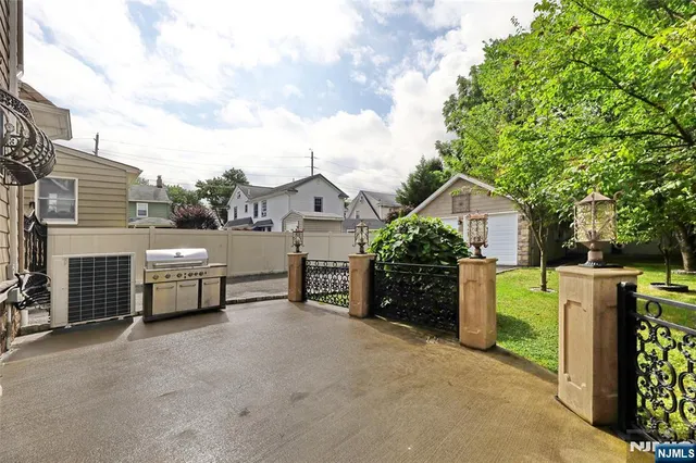 $799,000 | 406 Dixie Avenue, Hawthorne, NJ 07506