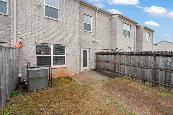 $2,100 | 5873 Greystone Drive, Lithonia, GA 30058
