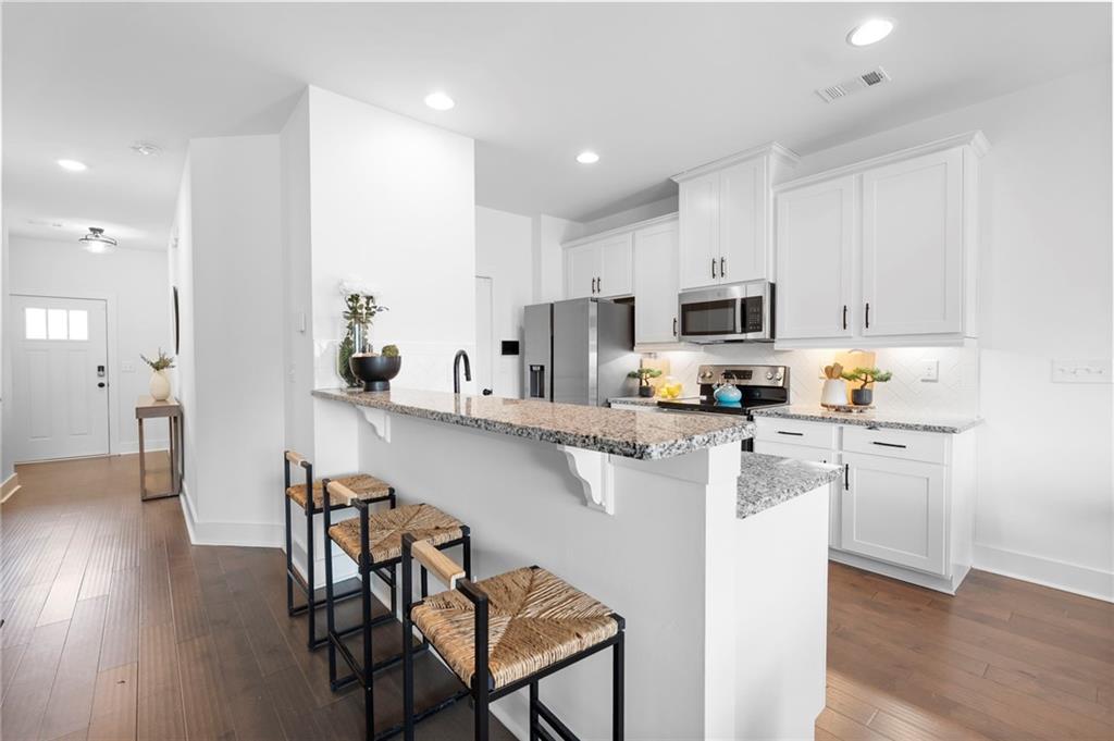 5873 Greystone Drive Lithonia, GA 30058 - Photo 3 of 29