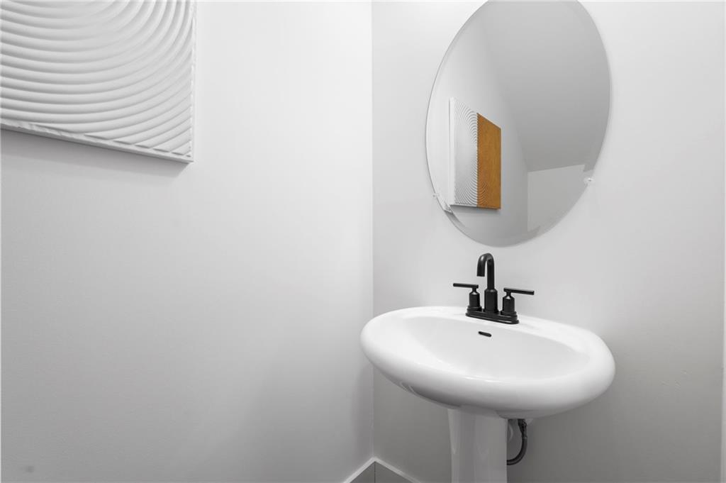 5873 Greystone Drive Lithonia, GA 30058 - Photo 8 of 29