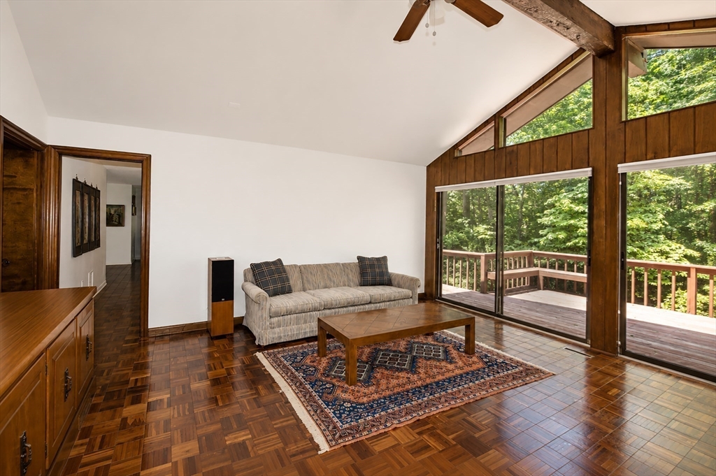 26 Brooks Road Longmeadow, MA 01106 - Photo 18 of 41