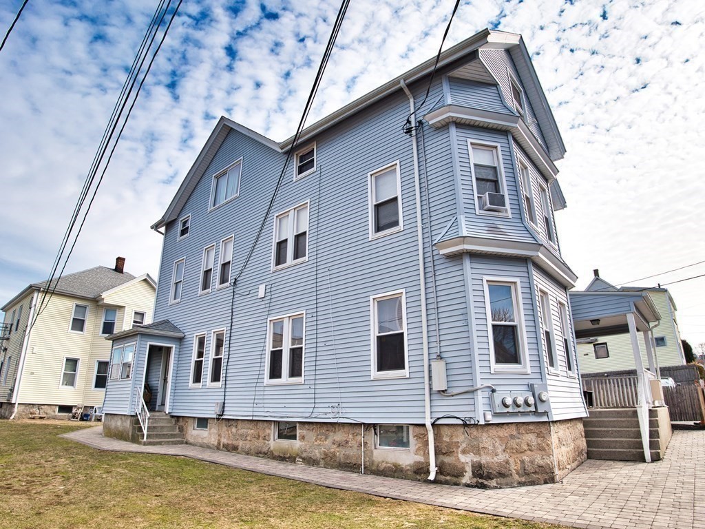 14-28 Downing Street Fall River, MA 02723 - Photo 9 of 36