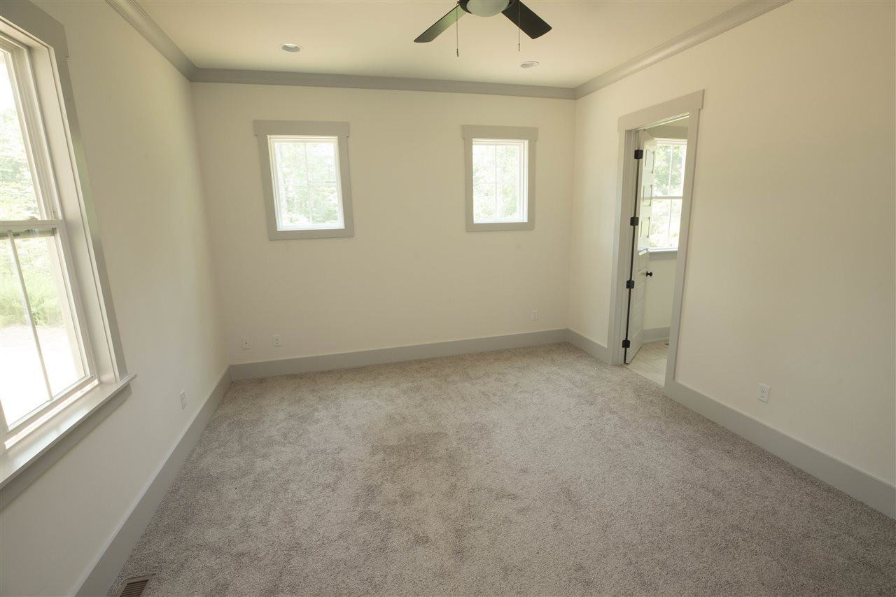 6629 Side Drive Raleigh, NC 27612 - Photo 9 of 18 Photo 9